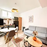 Appartement Cosy Perle&calypso - Centre - 4 Ch Pour 10 Personnes - 2 Parkings Pau