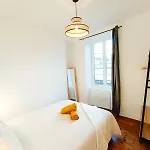 Appartement Cosy Perle&calypso - Centre - 4 Ch Pour 10 Personnes - 2 Parkings Pau